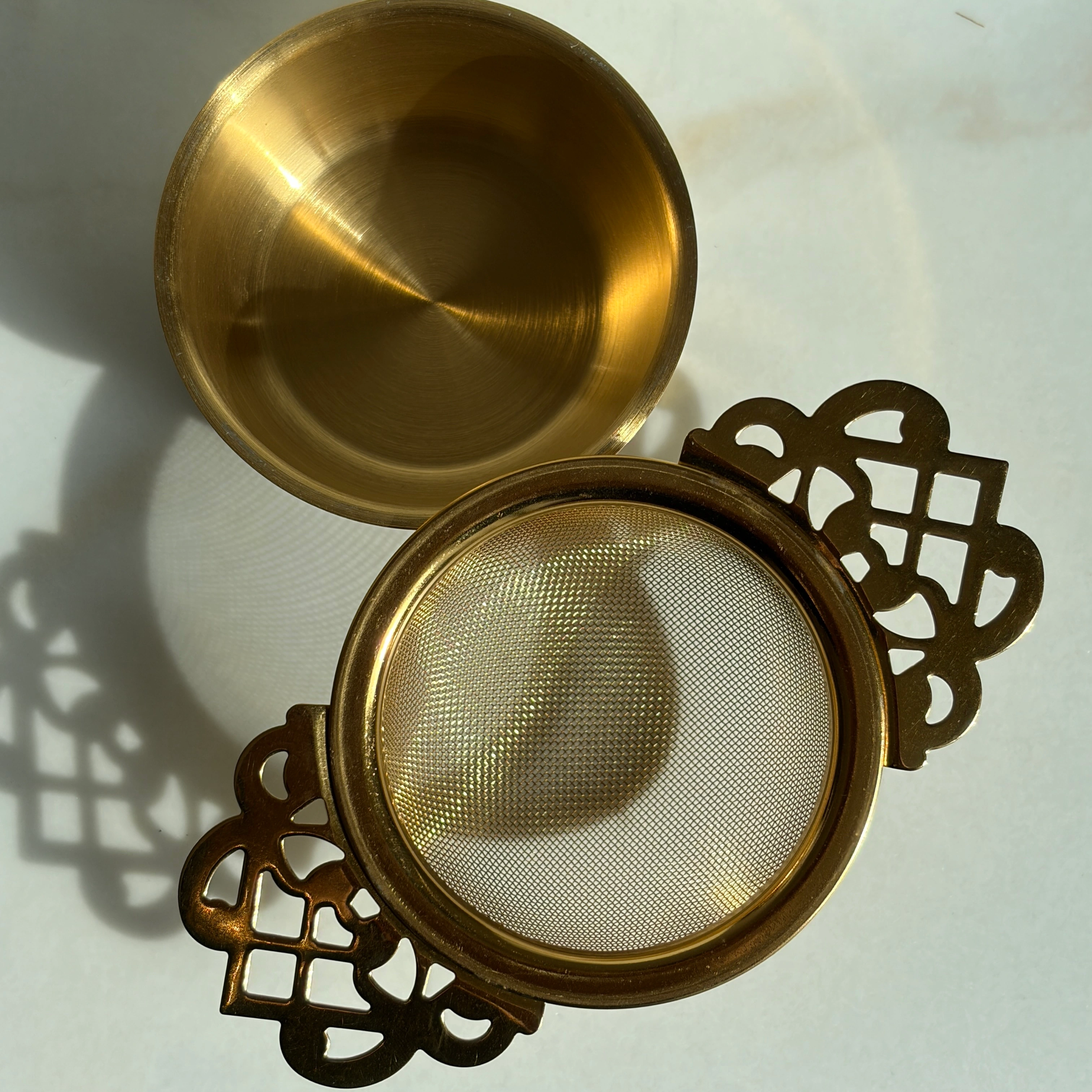 Cirelle stainless steel tea strainer