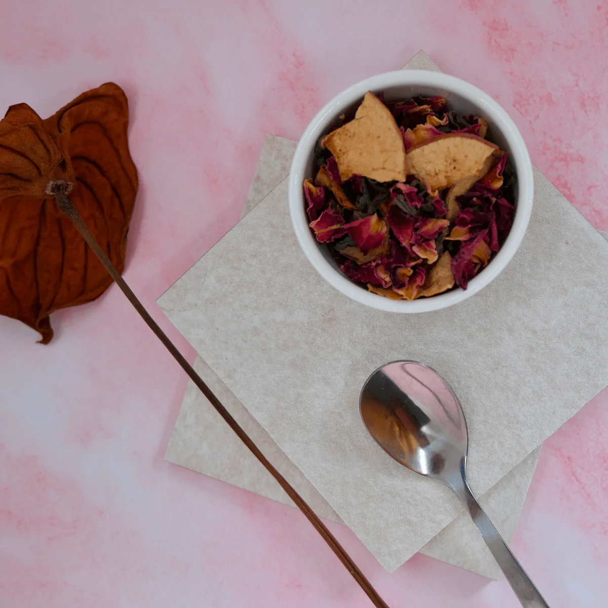 Apple Rose Green Tea: dried apple pieces, rose petals and green tea leaves